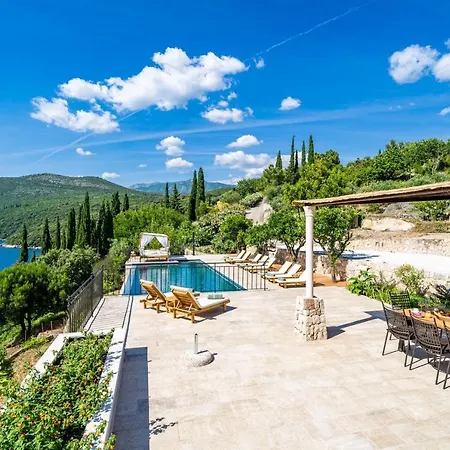 Beautiful Casa Di Oasis