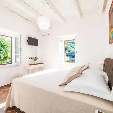 Beautiful Casa Di Oasis